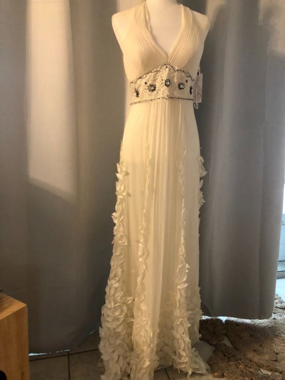 D358 Sue Wong Ivory Wedding - Formal - Evening - Vintage - Long Dress - Picture 6 of 10